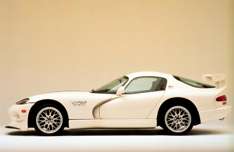  Dodge Viper GTS-R 1998 года  (фото 17 из 35)